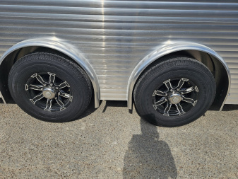 New 2026 Sundowner Trailers WORKHORSE 24X8 GN Cargo / Enclosed Trailer