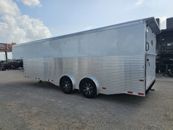 New 2026 Sundowner Trailers WORKHORSE 24X8 GN Cargo / Enclosed Trailer