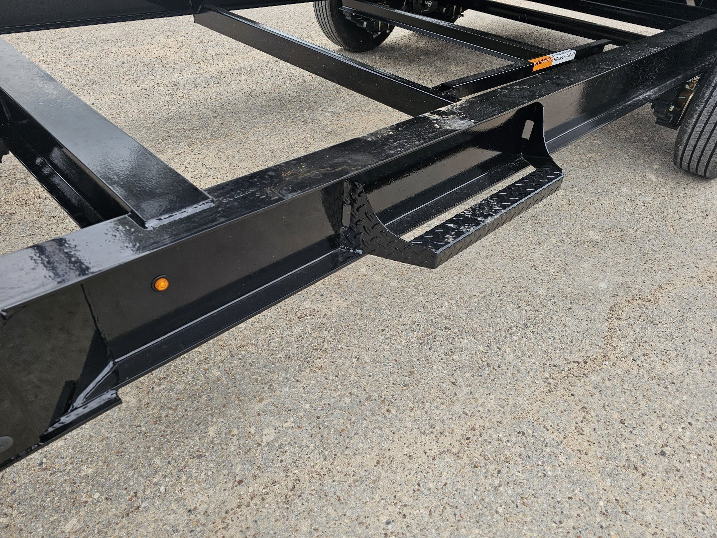 New 2025 Diamond C Trailers LPT207 14X82 GN Dump Trailer