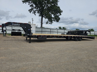 New 2025 Diamond C Trailers FMAX208 40X102 MR HS Gooseneck Bodies