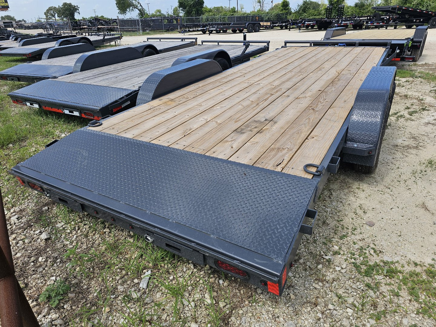 New 2025 Lamar Trailers 83X20 7K Car Hauler