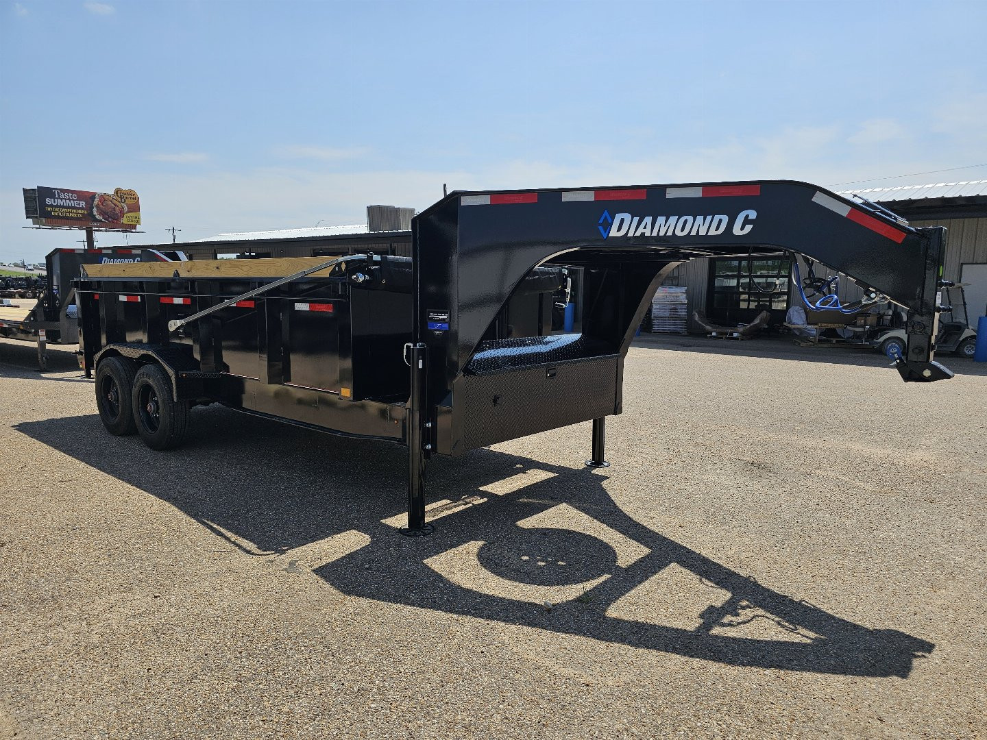 New 2025 Diamond C Trailers LPT210 16X82 GN Dump Trailer