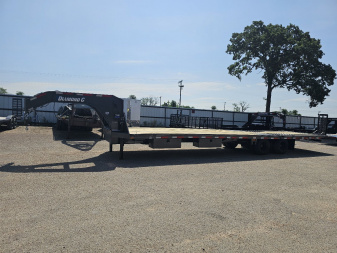 New 2025 Diamond C Trailers FMAX210 102X35HYD Flatbed Trailer