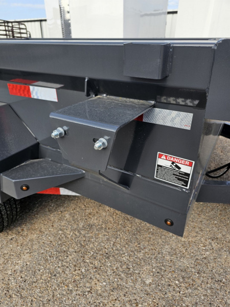 New 2025 Lamar Trailers 77X10 10K Dump Trailer