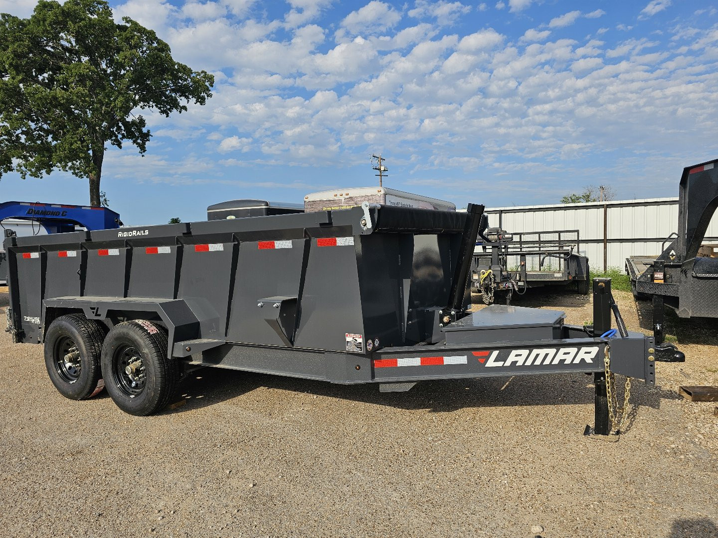 New 2025 Lamar Trailers 14K 83X14 TELESCOPIC Dump Trailer