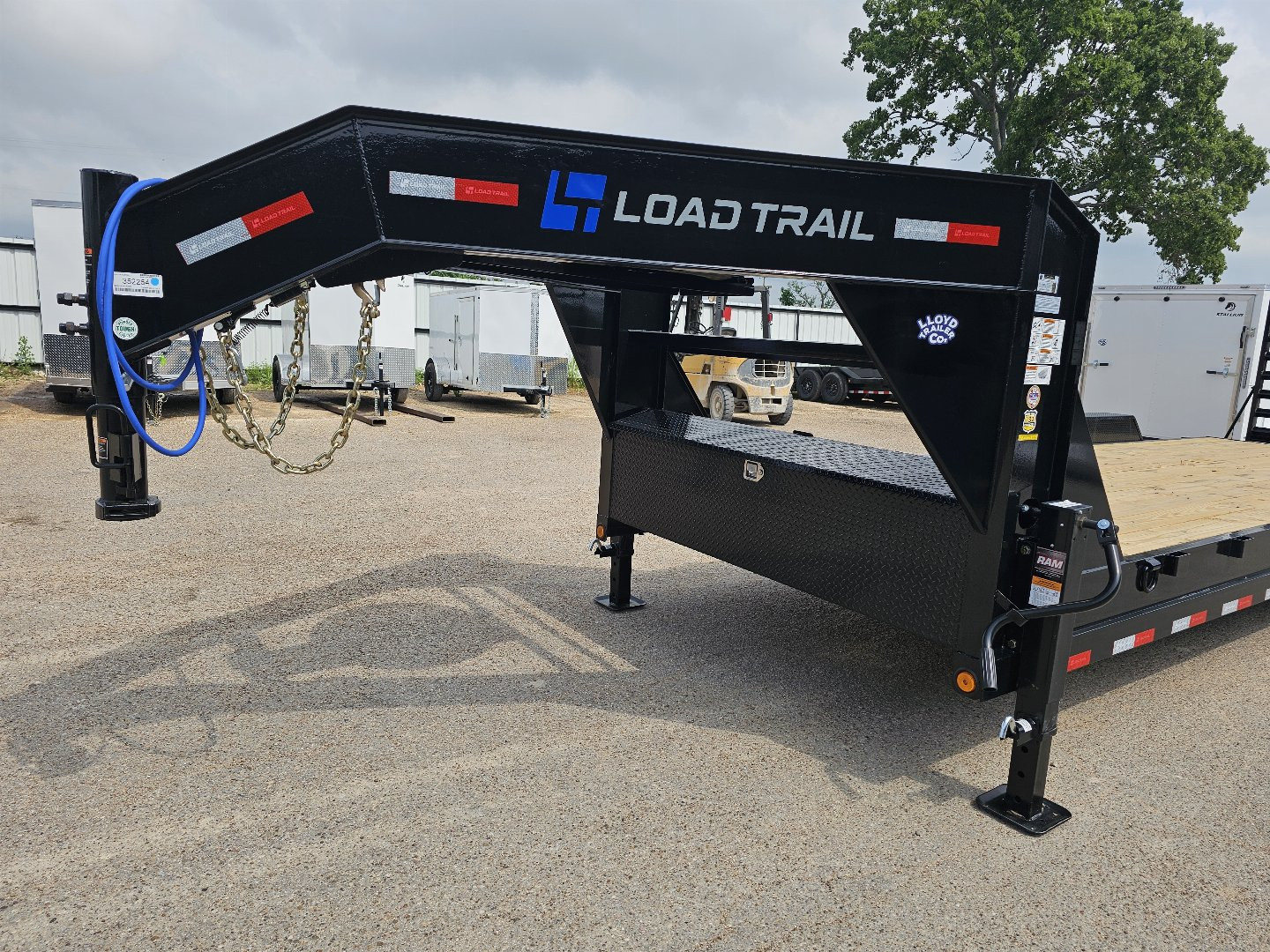 New 2025 Load Trail 83X24GN Car Hauler