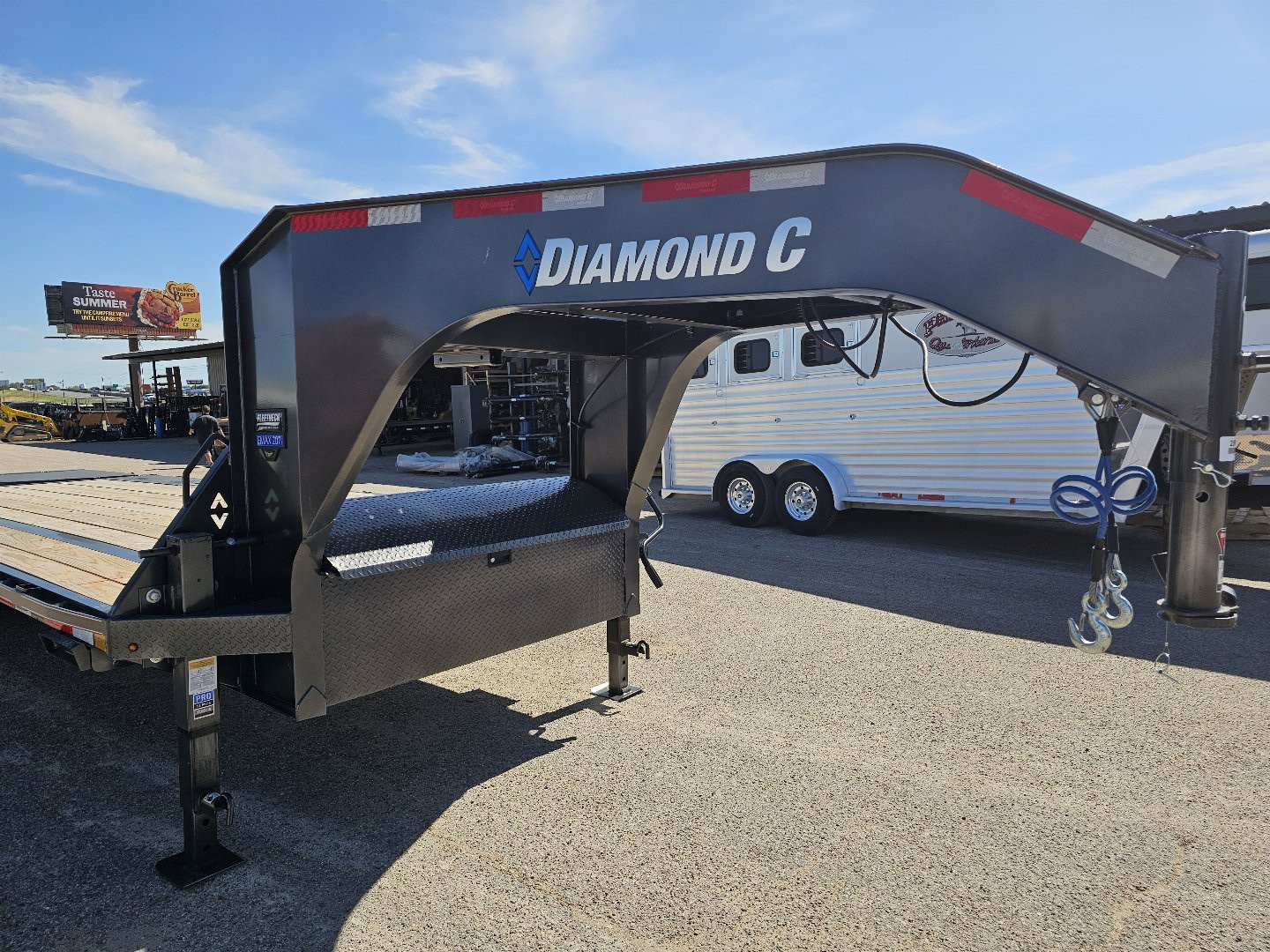 New 2025 Diamond C Trailers FMAX207 102X25MR Flatbed Trailer