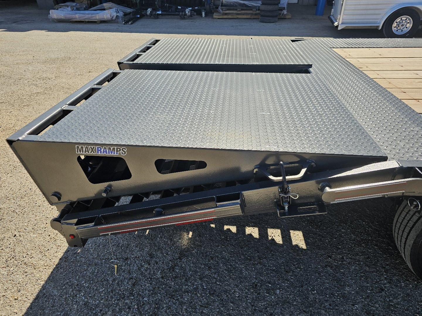 New 2025 Diamond C Trailers FMAX207 102X25MR Flatbed Trailer