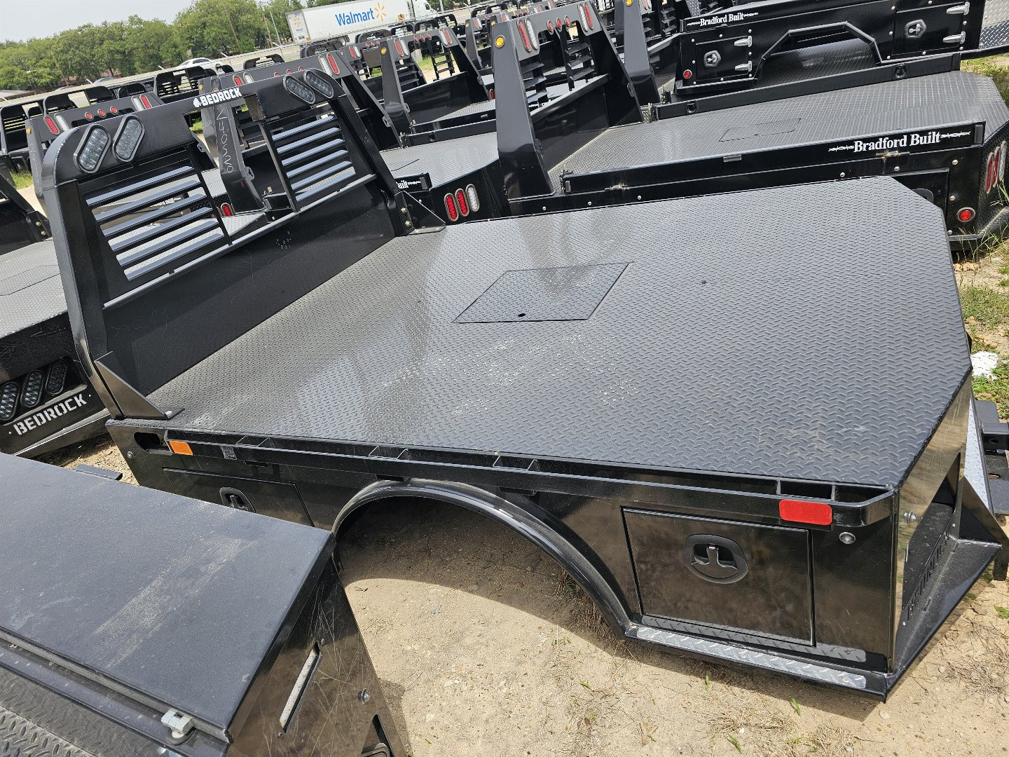 New 2025 Bedrock GRANITE 8'6"X84" 56 CA Truck Bed