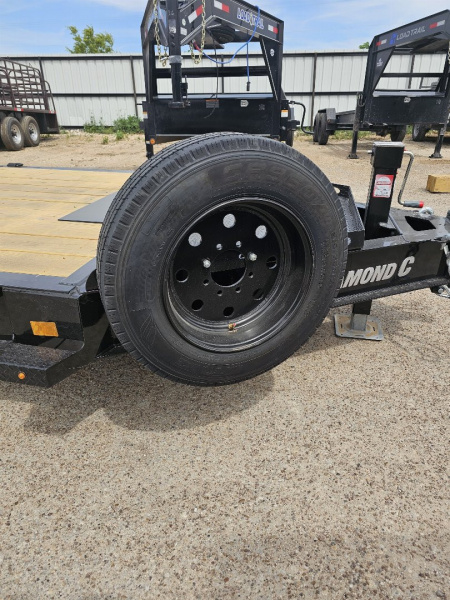 New 2025 Diamond C Trailers HDT210 82X22 Tilt Trailer