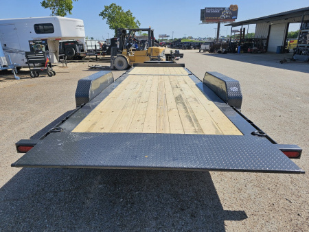 New 2025 Diamond C Trailers HTL208 24X82 Tilt Trailer