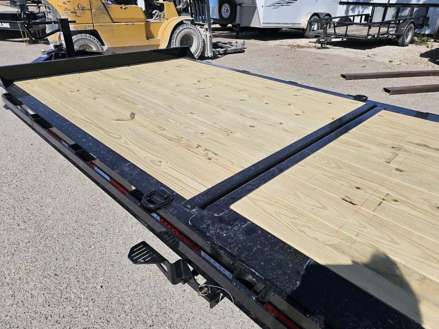 New 2025 Diamond C Trailers HTL208 24X82 Tilt Trailer