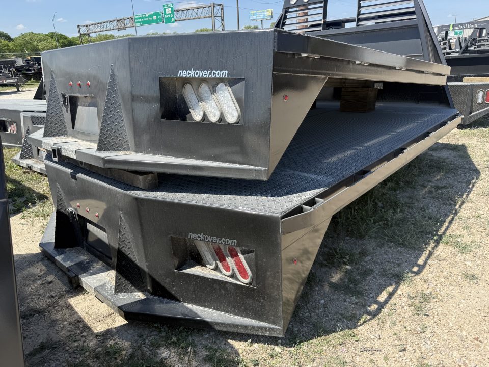 New 2025 Neckover PLATFORM 11' CAB/CHASSIS Truck Bed