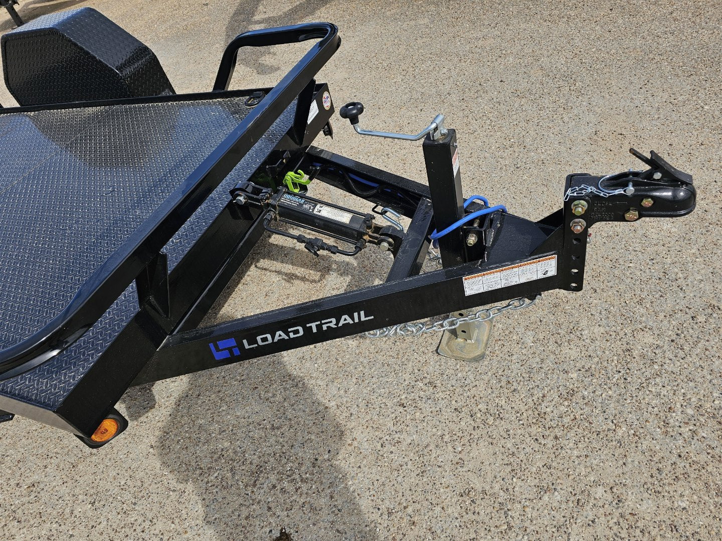 New 2025 Load Trail SH 60"X10' SCISSOR HAULER