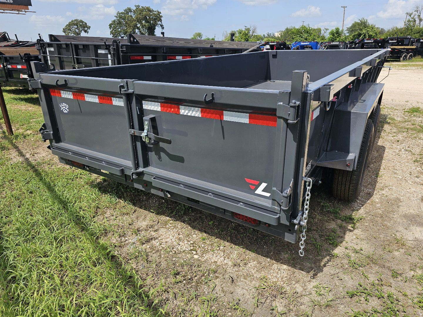 New 2025 Lamar Trailers 83X16 14K LOW PRO Dump Trailer