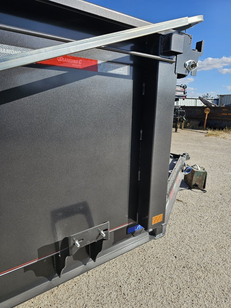 New 2025 Diamond C Trailers LPT207 14X82 Dump Trailer