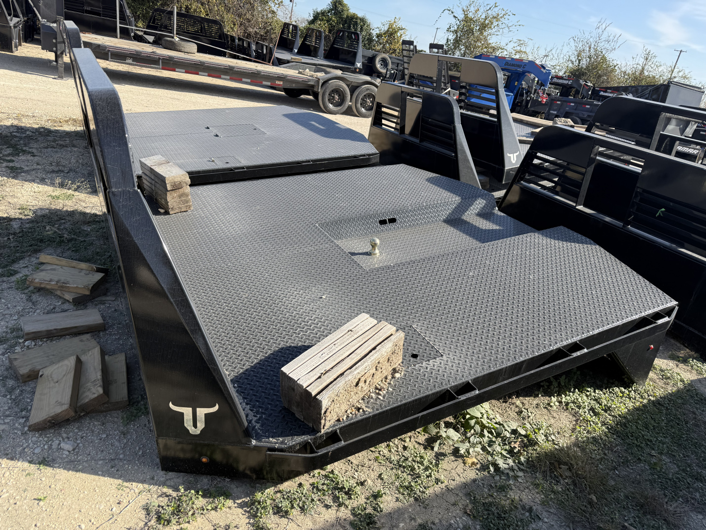 New 2024 Neckover PLATFORM DUALLY Truck Bed