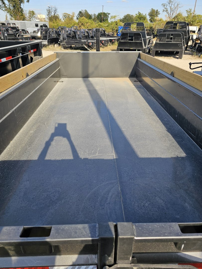 New 2025 Diamond C Trailers BASELINE HDU207 16X82 Dump Trailer