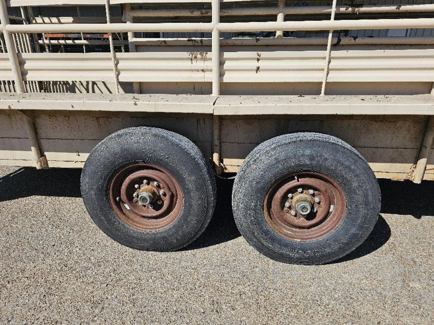 Used 1970 Hano 6'X24' Stock / Stock Combo Trailer