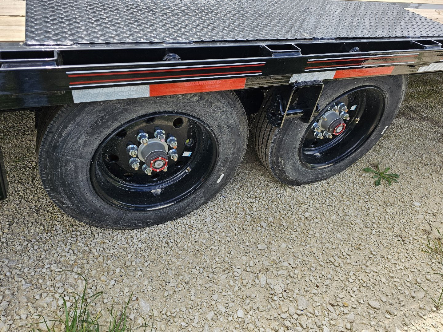 New 2023 Diamond C Trailers FMAX208 102x40 MR Gooseneck Bodies