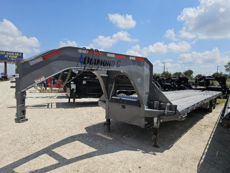 New 2024 DIAMOND C FMAX212 102X35 MR