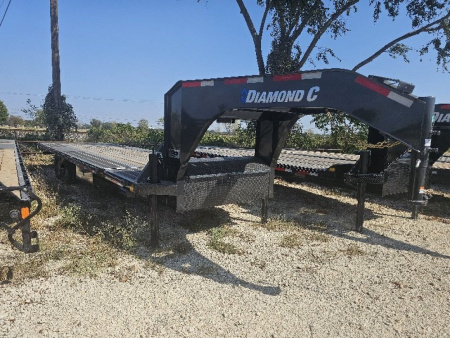 New 2024 DIAMOND C DET208 28x102 GN