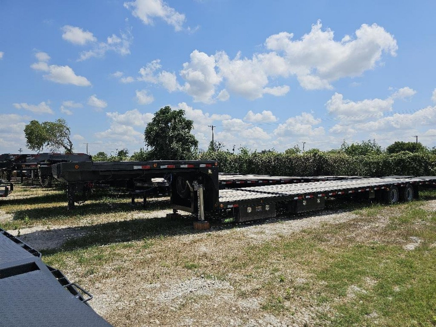 New 2024 LOAD TRAIL LP53 102X53 STEPDECK