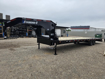 New 2024 DIAMOND C FMAX207 102X32 MR