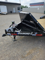 New 2024 DIAMOND C LPX207 20X82 PACESETTER