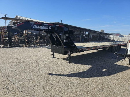 New 2024 DIAMOND C FMAX210 35X102 MR