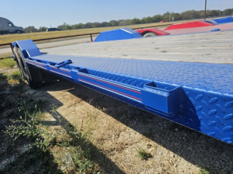 New 2024 DIAMOND C LPX207 22X82 W/ MAX WIDE PKG