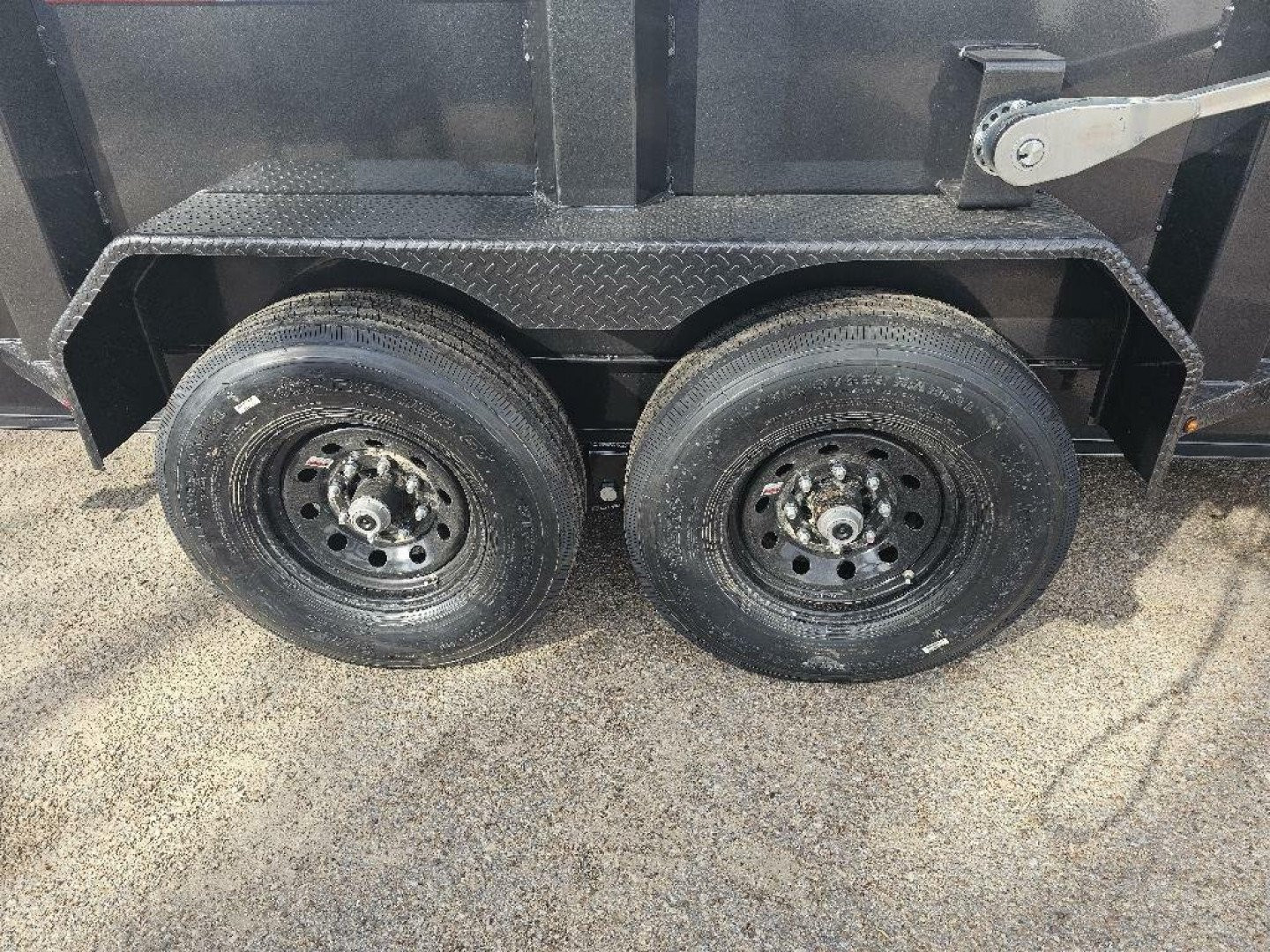 New 2024 DIAMOND C LPT207 16X82