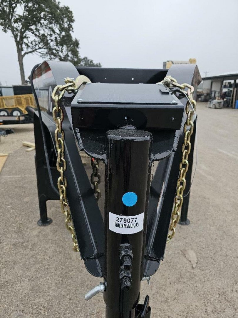 New 2024 DIAMOND C LPT210 16X82 GN