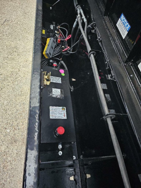 New 2024 DIAMOND C LPT210 16X82 GN