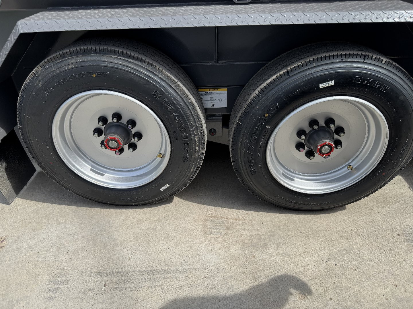 New 2025 Midsota HV-14 17.6k Dump Trailer