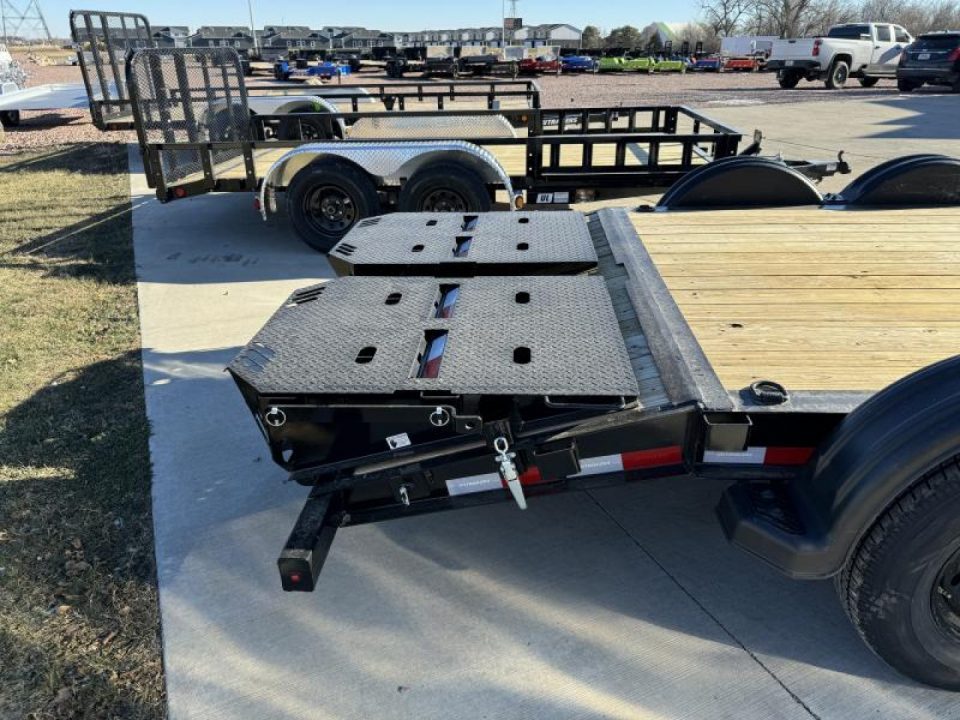 New 2025 PJ Trailers 18' I-Beam Equipment Trailer