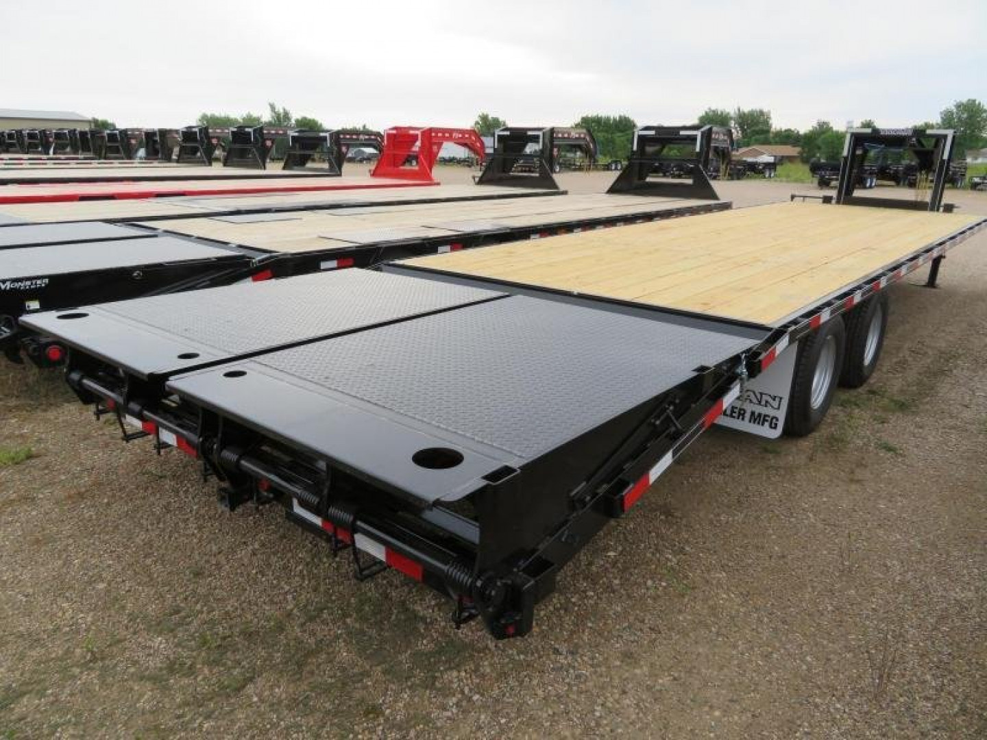 New 2026 Titan Trailer 28 Flatbed Trailer