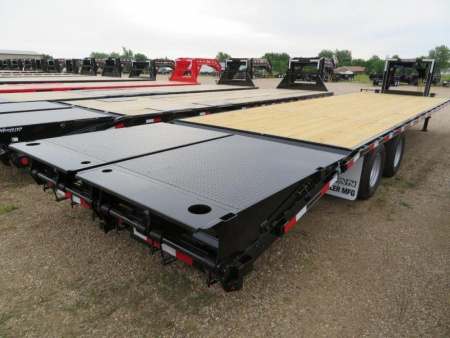 New 2026 Titan Trailer 28 Flatbed Trailer