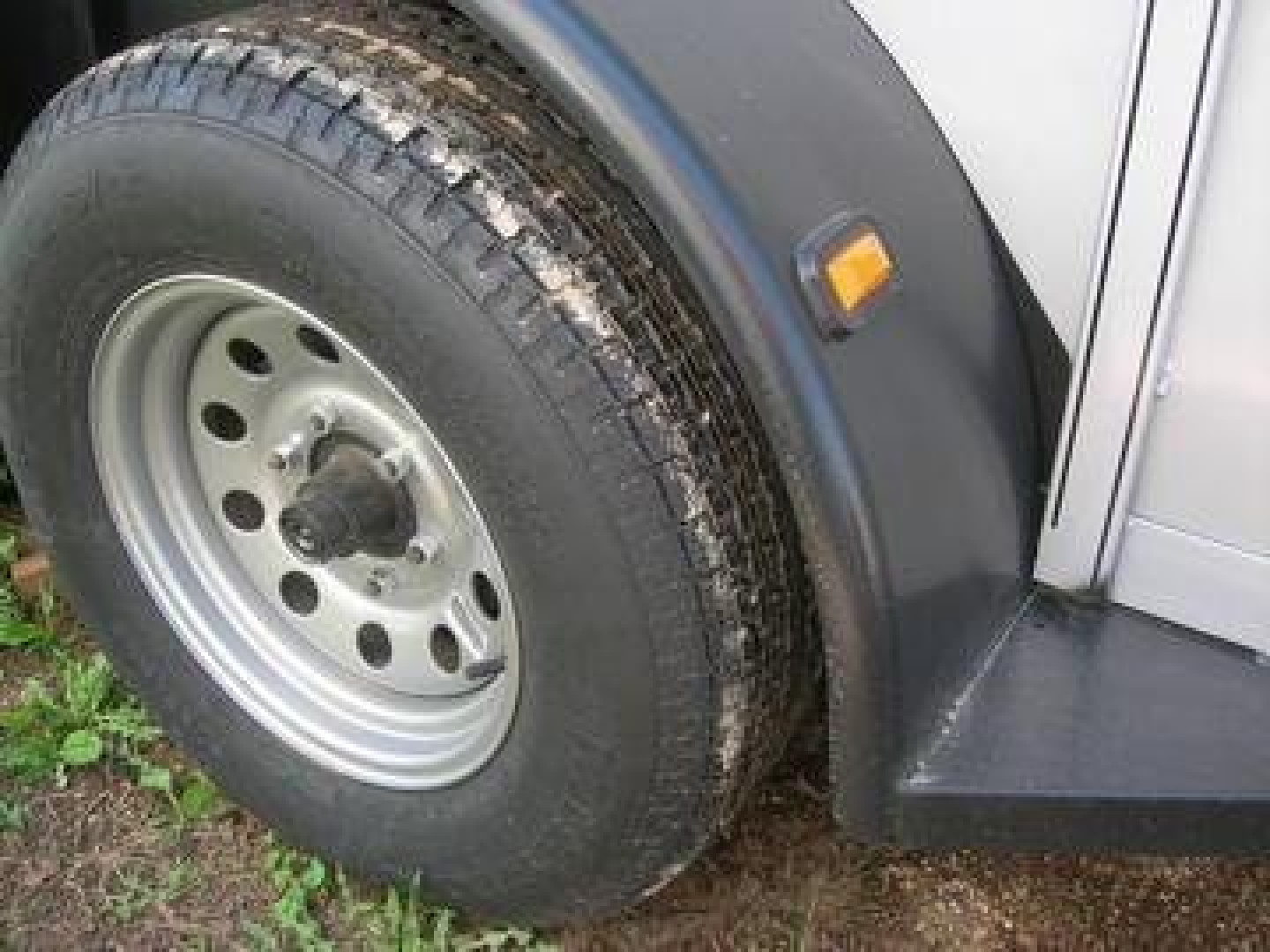 New 2026 Titan Trailer 16 Horse Trailer