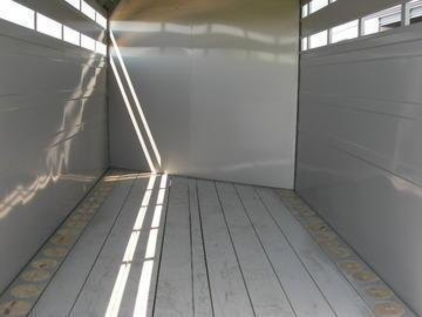 New 2026 Titan Trailer 16 Horse Trailer