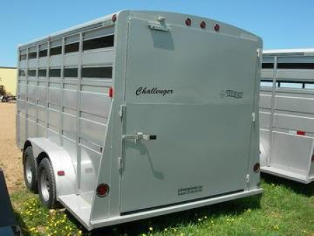 New 2026 Titan Trailer 16 Horse Trailer