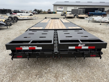 New 2026 H&H Black 102”x20’+5’ 22.5k HD Low Profile Dovetail Super Deluxe Ramps Deckover Trailer