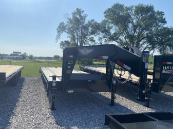 Used 2025 H&H Trailers 102"x20'+5' 16k Low Profile Dovetail Super Deluxe Ramps Gooseneck Flatbed Deckover Trailer