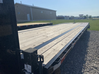 Used 2025 H&H Trailers 102"x20'+5' 16k Low Profile Dovetail Super Deluxe Ramps Gooseneck Flatbed Deckover Trailer
