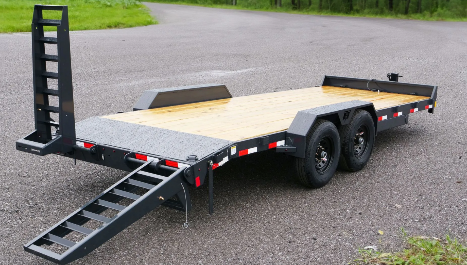 New 2025 Hillcrest 82"x18'+2' 16k Equipment Trailer