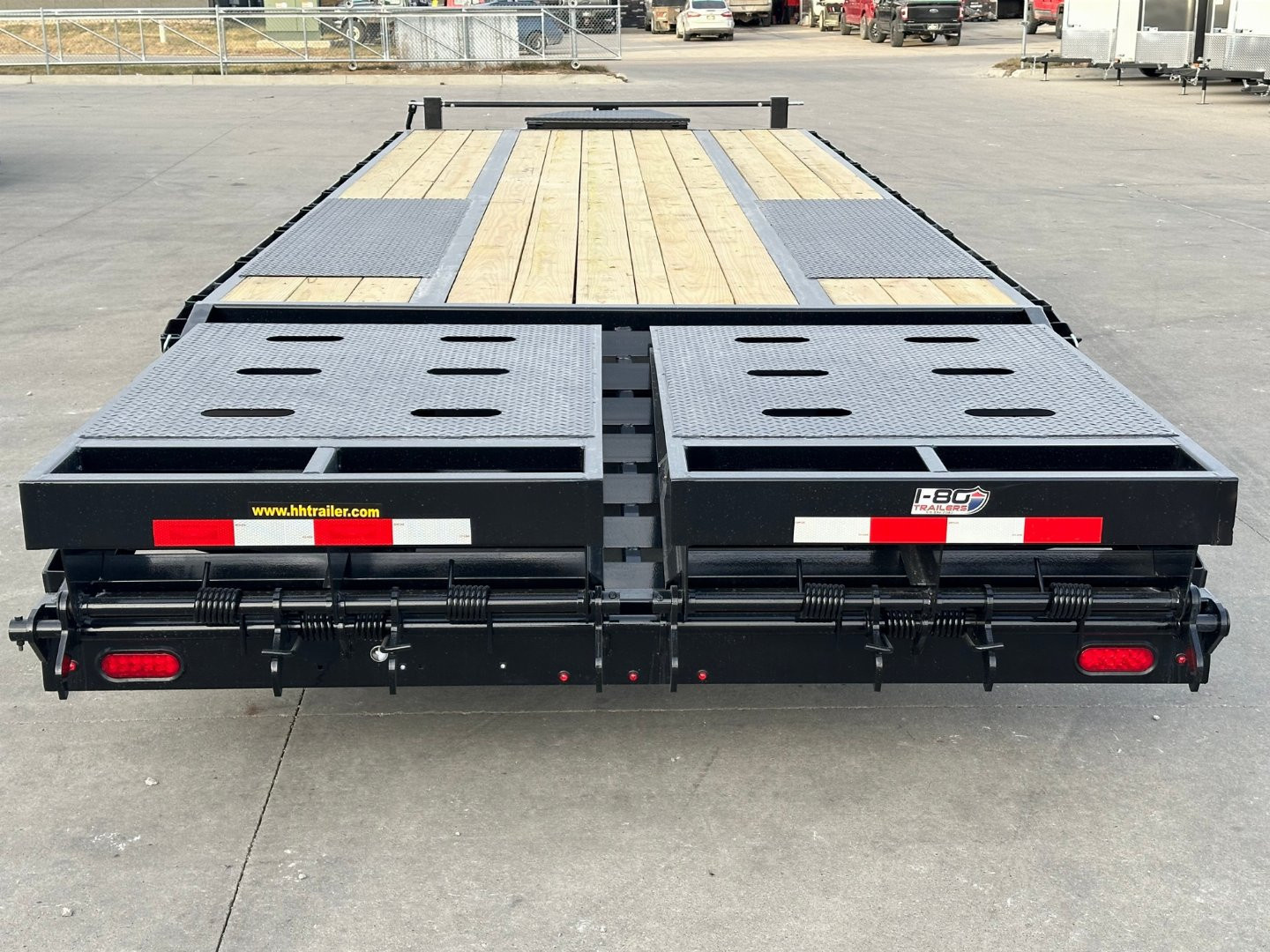 New 2025 H&H 102"x20'+5' 22.5k Heavy Duty Low Profile Dovetail Super Deluxe Ramps Deckover Flatbed Trailer