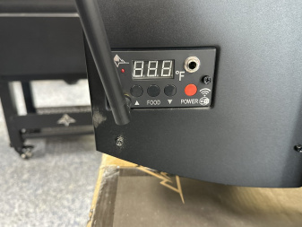 New 2025 Green Mountain Grills TREK Pellet Smoker