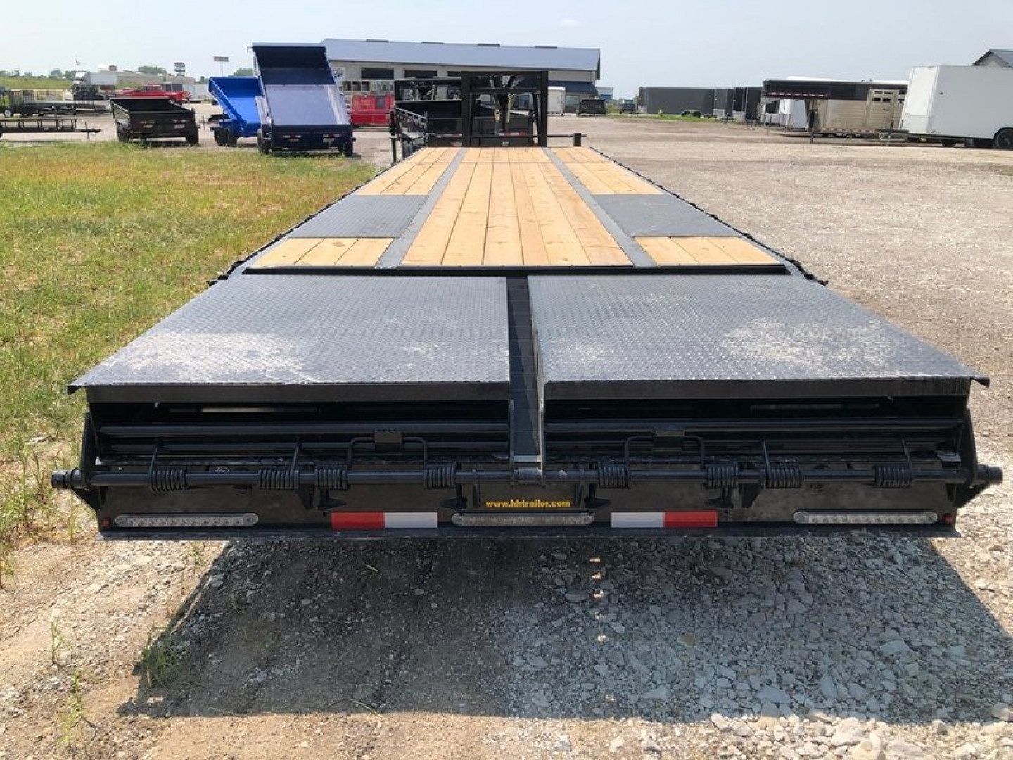 New 2025 H&H Trailers 102"x30'+5' 24k Heavy Duty Low Profile Dovetail Super Deluxe Ramps Gooseneck Deckover Flatbed Trailer