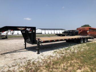 New 2025 H&H Trailers 102 x30'+5' 24k Heavy Duty Low Profile Dovetail Super Deluxe Ramps Gooseneck Deckover Flatbed Trailer