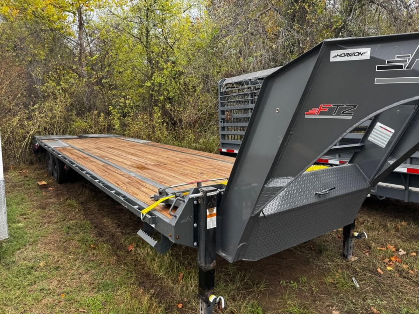New 2025 Horizon Trailers FTZGN30' Equipment Trailer